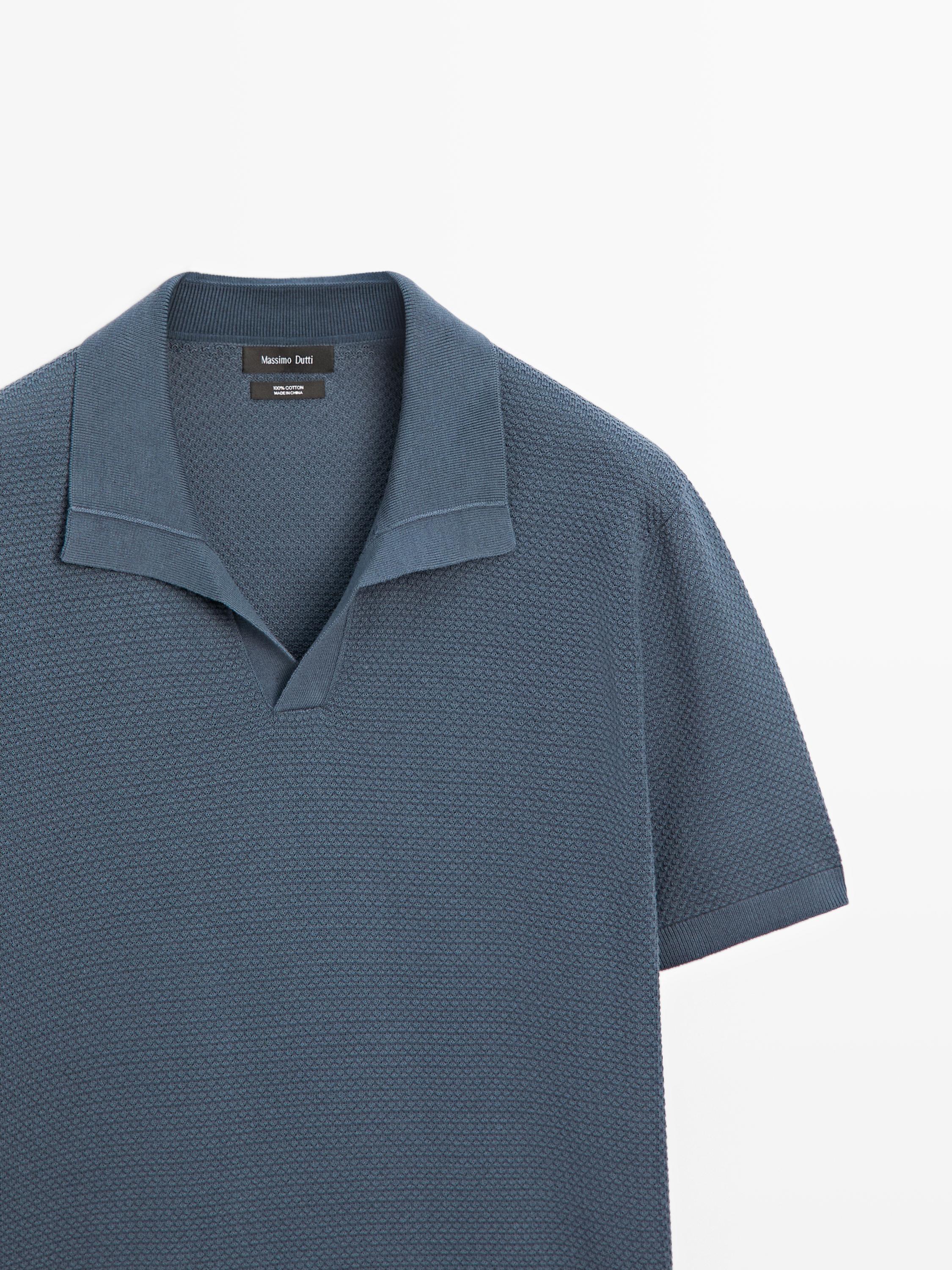 Polo en maille texturée à col V